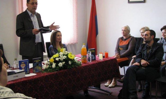 Промовисане хумористичне и сатиричне пјесме и афоризми Миладина Берића