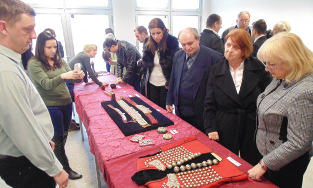 Култура у подне: Одржана етнографска изложба и концерт